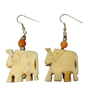 Carved Stone 3D Animal Figure Dangle Pierced Earrings Elephant? Beige Eclectic